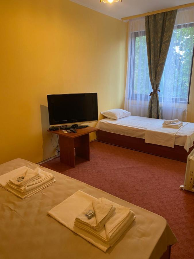 Хотел Сокол Plovdiv Eksteriør billede